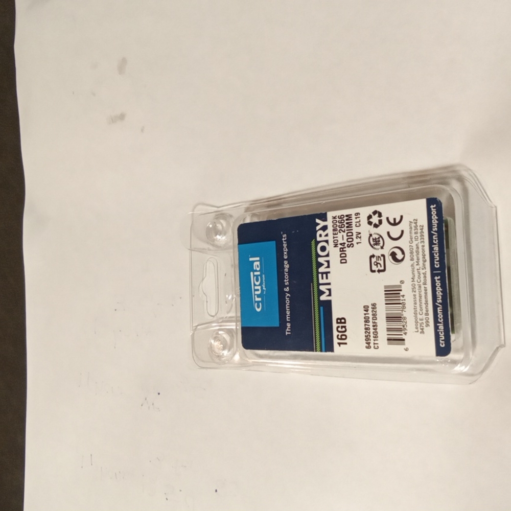 Crucial 16 GB Memory